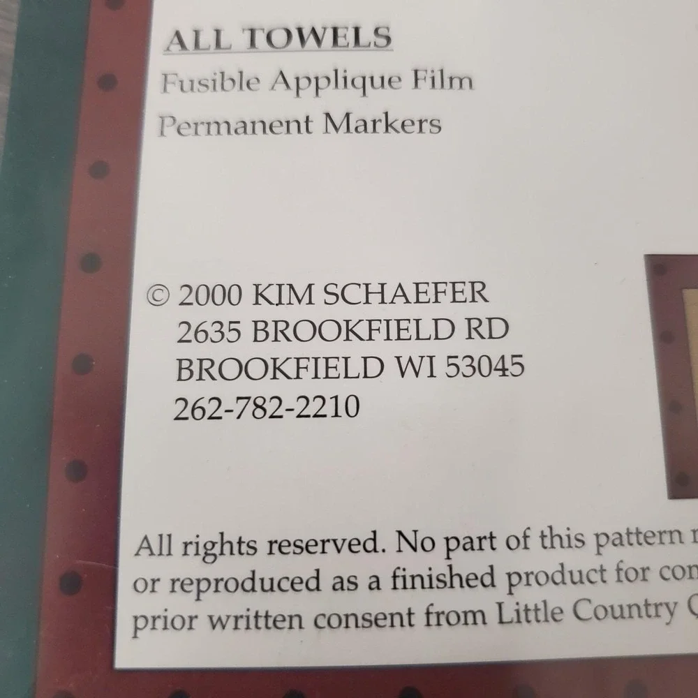 Little Country Quilts Pattern - Holiday Towels # 411  -  New Includes 6 Designs